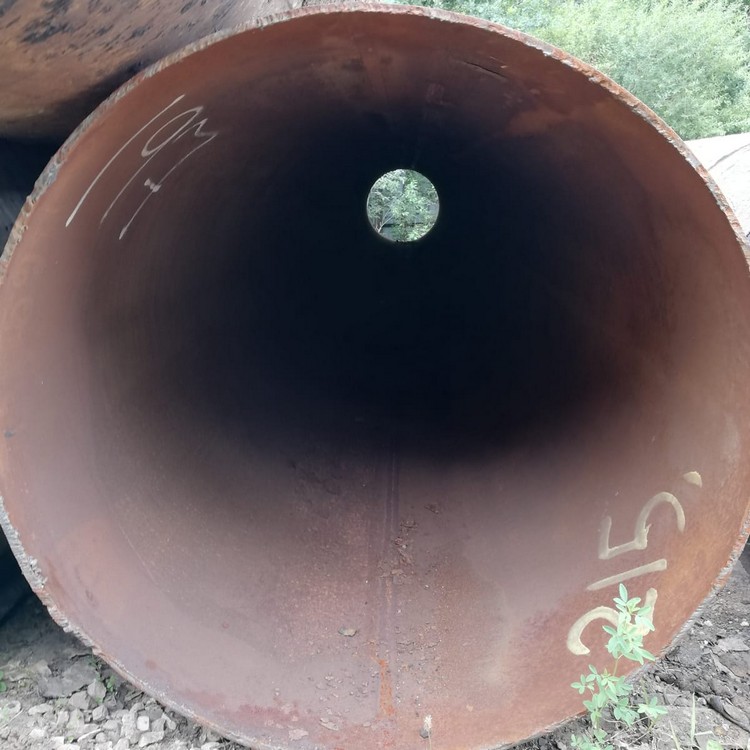 Труба бу 1220x14 мм поперечношовная из-под нефти
